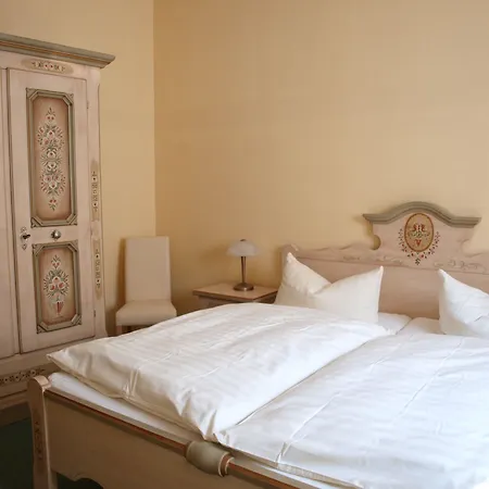 Hotell Schuster Und Gaestehaus Rüdesheim am Rhein